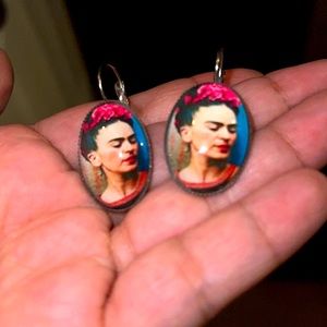 Frida Earrings